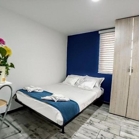 Apartasuites Bogota Romannoti Bagian luar foto