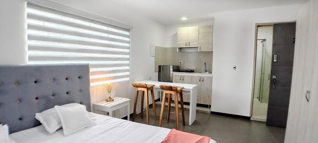 Apartasuites Bogota Romannoti Bagian luar foto